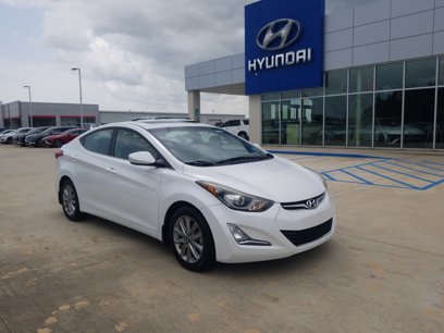 Used 2015 Hyundai Elantra SE w/ Option Group 03