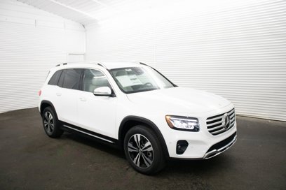 New 2025 Mercedes-Benz GLB 250