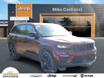 New 2025 Jeep Grand Cherokee Limited w/ Black Appearance Package