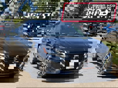 New 2025 Nissan Altima 2.5 SL