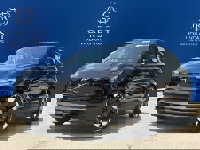 New 2025 Volvo EX30 Plus w/ Climate Package