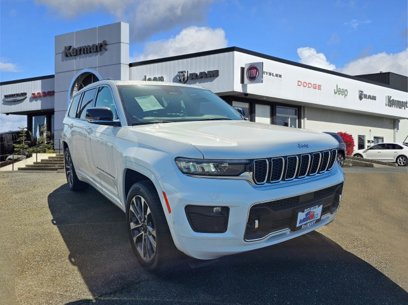 Used 2024 Jeep Grand Cherokee L Overland w/ Trailer Tow Package