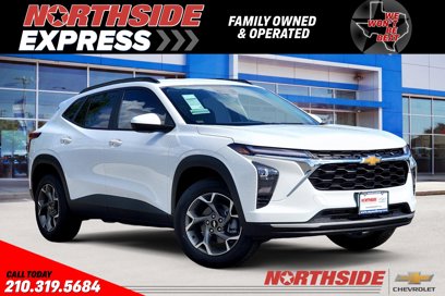 New 2025 Chevrolet Trax LT w/ Driver Confidence Package