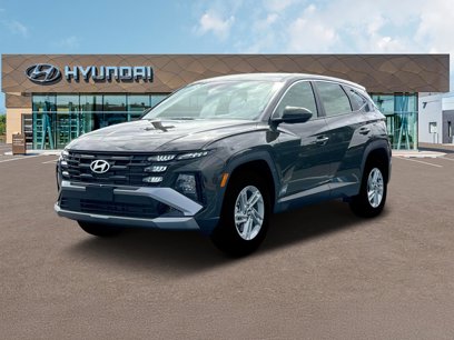 New 2025 Hyundai Tucson SE