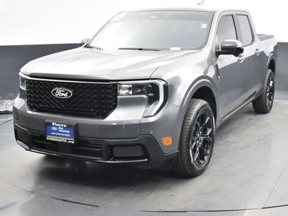 Certified 2025 Ford Maverick Lariat w/ Black Appearance Package