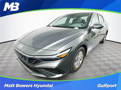 Certified 2025 Hyundai Elantra SE