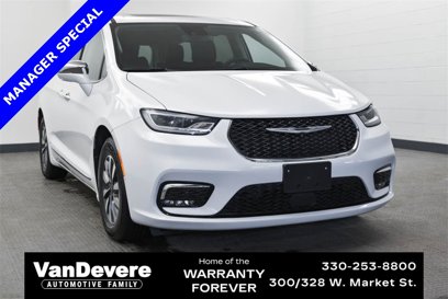 Used 2022 Chrysler Pacifica Limited