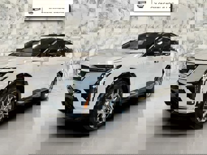 Used 2025 Cadillac Optiq Luxury 1