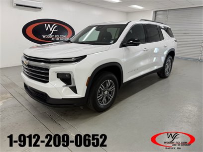 New 2025 Chevrolet Traverse LT w/ Driver Confidence Package