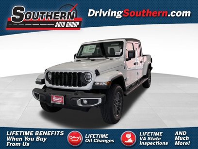 New 2025 Jeep Gladiator Sport