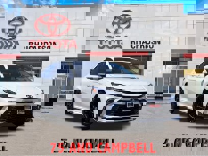 Used 2025 Toyota Camry SE