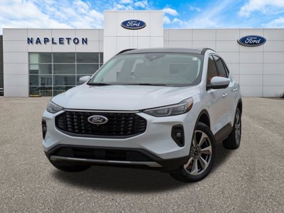 New 2025 Ford Escape Platinum w/ Premium Technology Package