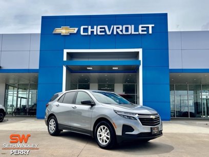 Used 2024 Chevrolet Equinox LS w/ LS Convenience Package