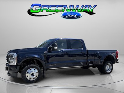 New 2025 Ford F450 Platinum w/ FX4 Off-Road Package