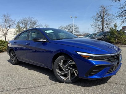 New 2025 Hyundai Elantra Sport