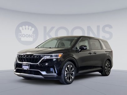 Used 2022 Kia Carnival EX