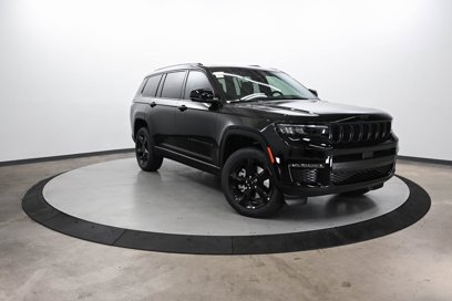 New 2025 Jeep Grand Cherokee L Limited w/ Black Appearance Package