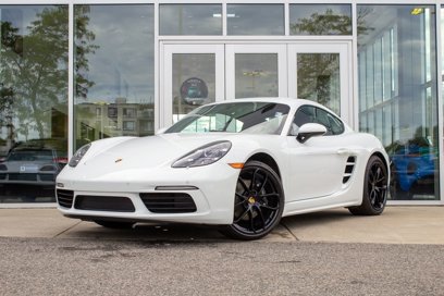 Used 2025 Porsche 718 Cayman w/ Sport Chrono Package