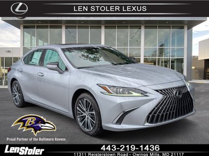 New 2025 Lexus ES 300h w/ Premium Package