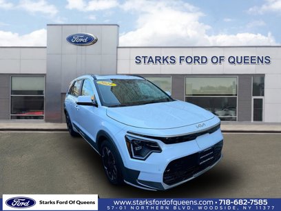 Used 2024 Kia Niro Wave w/ Wave Preserve Package