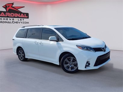 Used 2019 Toyota Sienna SE