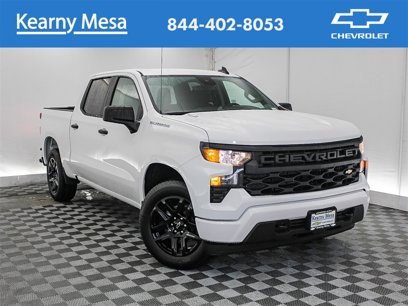 New 2025 Chevrolet Silverado 1500 Custom w/ LPO, Dark Essentials Package