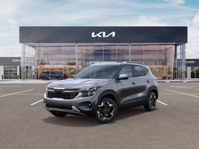 New 2025 Kia Seltos EX w/ EX Sunroof Package