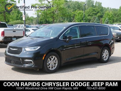 Certified 2024 Chrysler Pacifica Touring-L