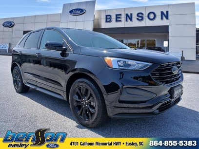 New 2024 Ford Edge SE w/ Black Appearance Package