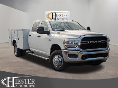 New 2024 RAM 3500 Tradesman w/ Chrome Appearance Group
