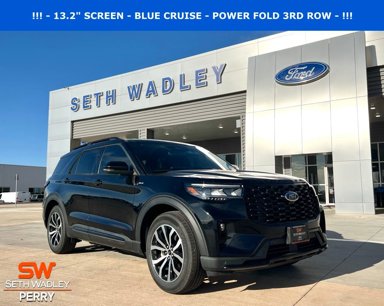 New 2025 Ford Explorer ST-Line w/ Premium Package