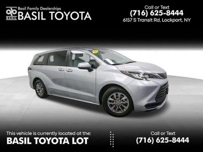 Used 2021 Toyota Sienna LE