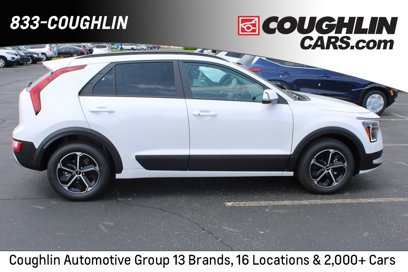 New 2025 Kia Niro EX