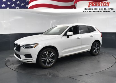 Used 2018 Volvo XC60 T6 Momentum w/ Advanced Package