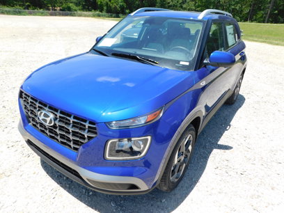 New 2025 Hyundai Venue SEL