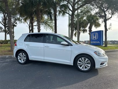 Used 2018 Volkswagen Golf SE