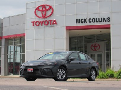 Used 2025 Toyota Camry LE