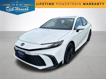 New 2025 Toyota Camry SE