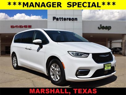 Used 2023 Chrysler Pacifica Touring-L