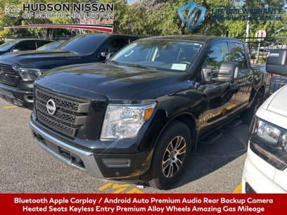 Used 2024 Nissan Titan SV w/ SV Convenience Package
