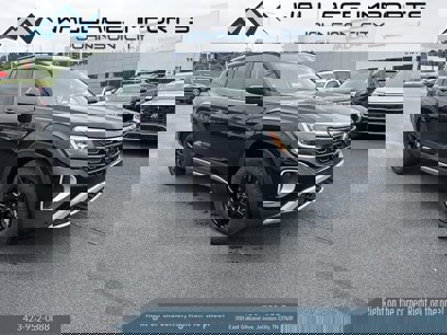 New 2024 Volkswagen Atlas Peak Edition SEL