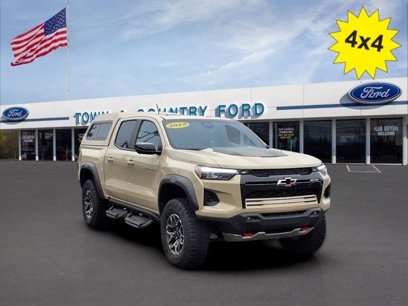 Used 2024 Chevrolet Colorado ZR2 w/ Technology Package