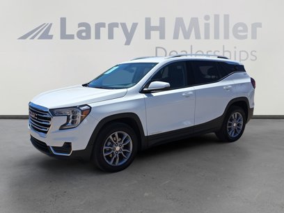 Used 2024 GMC Terrain SLT