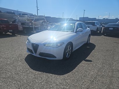Used 2019 Alfa Romeo Giulia Sprint w/ Cold Weather Package