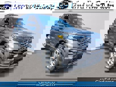 Certified 2023 Ford Explorer Platinum w/ Premium Technology Package