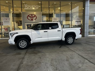 New 2025 Toyota Tundra SR5