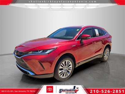 Used 2021 Toyota Venza XLE w/ Softex Package
