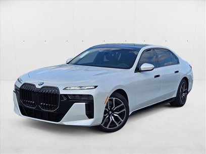 New 2025 BMW 760i xDrive w/ Executive Package