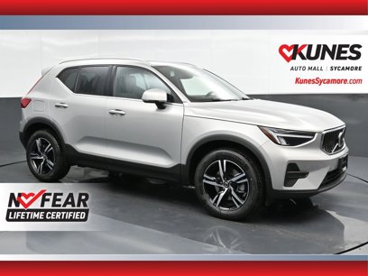 New 2025 Volvo XC40 B5 Core w/ Climate Package