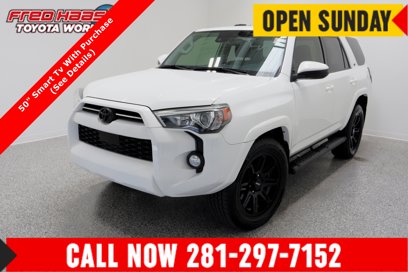 Used 2020 Toyota 4Runner SR5 w/ Phone Cable & Charge Package
